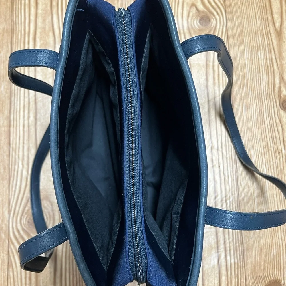 Vintage Coach Midnight Blue shoulder bag - Picture 8 of 9